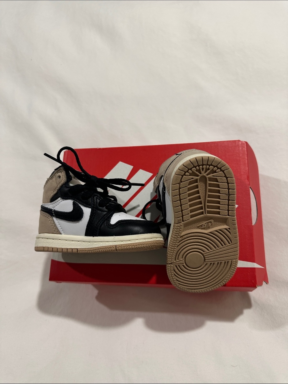 Jordan size 4C - TD Retro 1 High OG - Black/Brown/White/Sail NEW